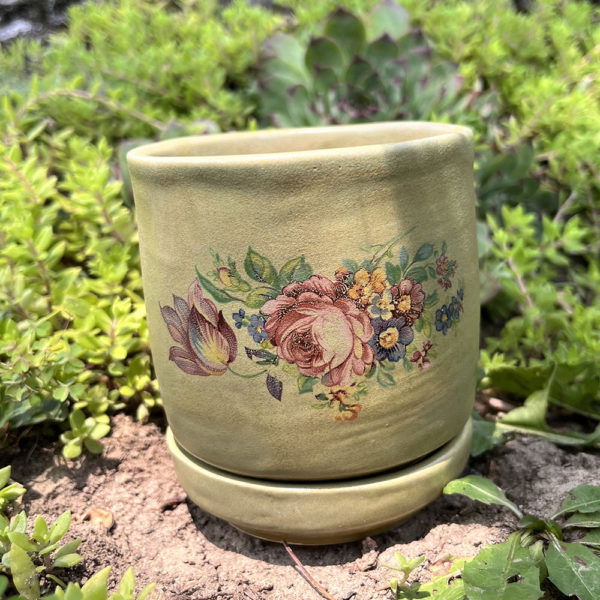 3ish" Planter - Grandma Army
