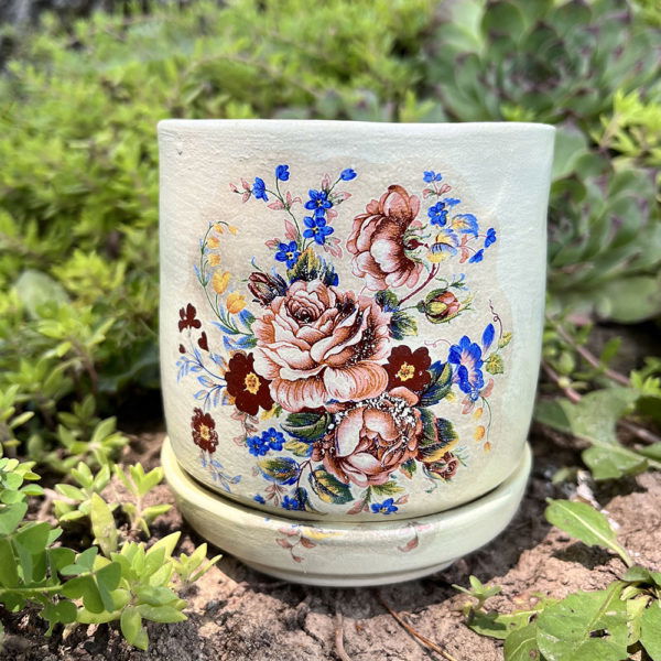 3ish" Planter - Bizzy