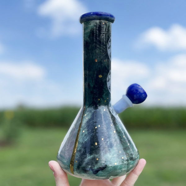 UFO BVase
