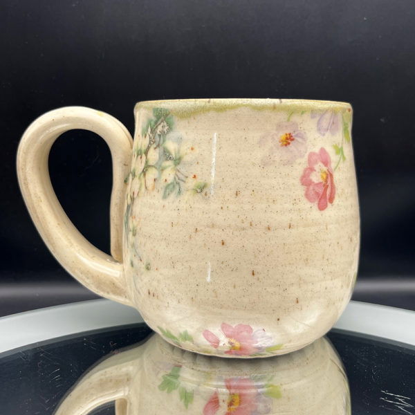 its no longer an age gap mug - 15 oz - Image 3
