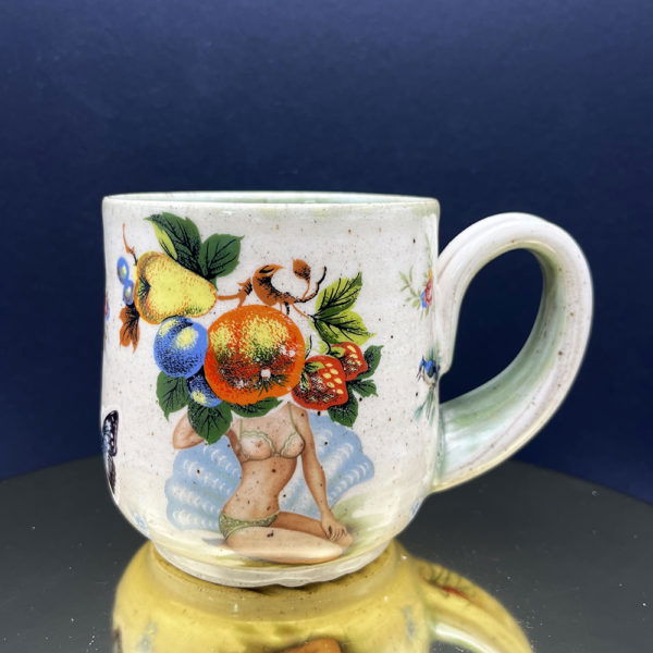 Hot Alien Singles in my Area Mug - Image 2