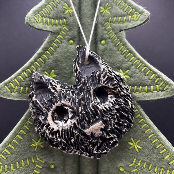 Raggedy-Ass Sculpted Cat Ornament