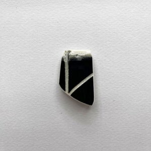 Sgraffito Shard Magnet 2