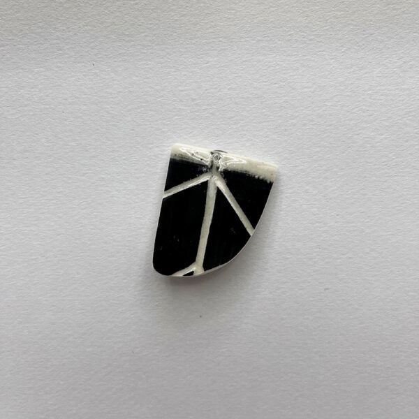 Sgraffito Shard Magnet 3