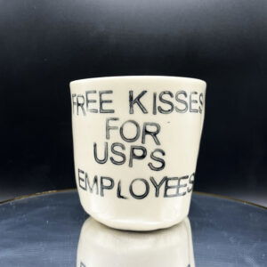 Free Mail Kisses Cup - 12 oz